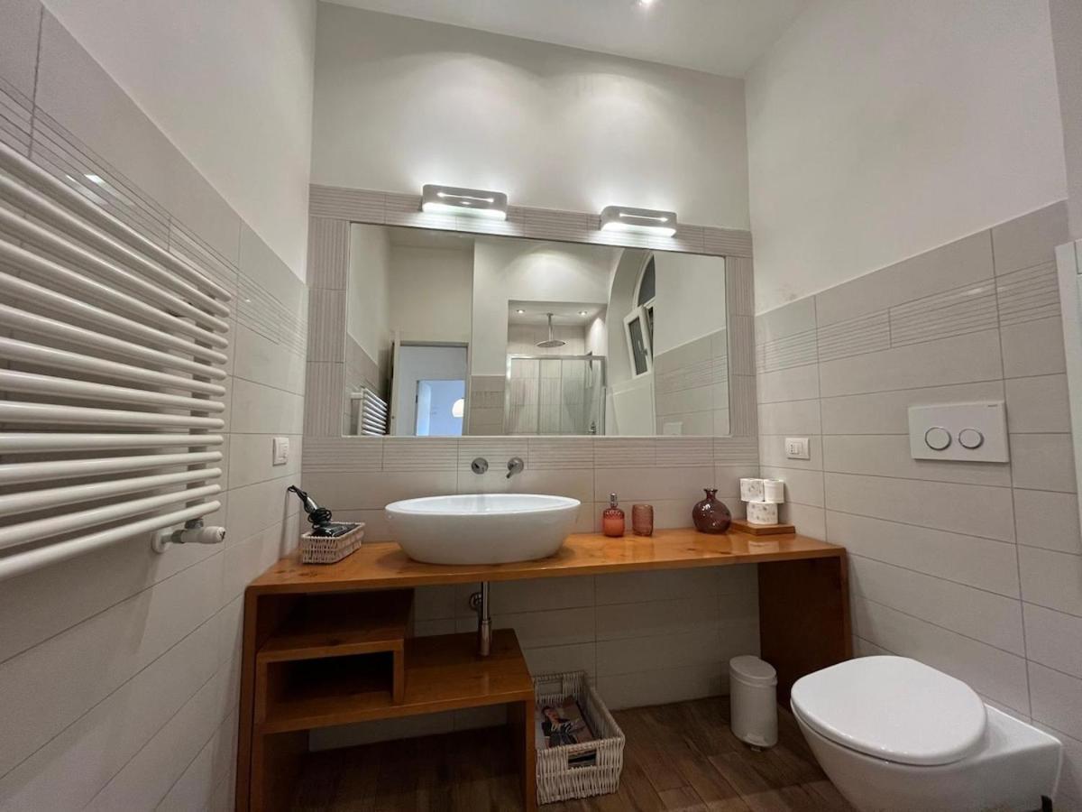 La Dolce Vita - Luxury Colosseum Boutique Apartment Rome Extérieur photo