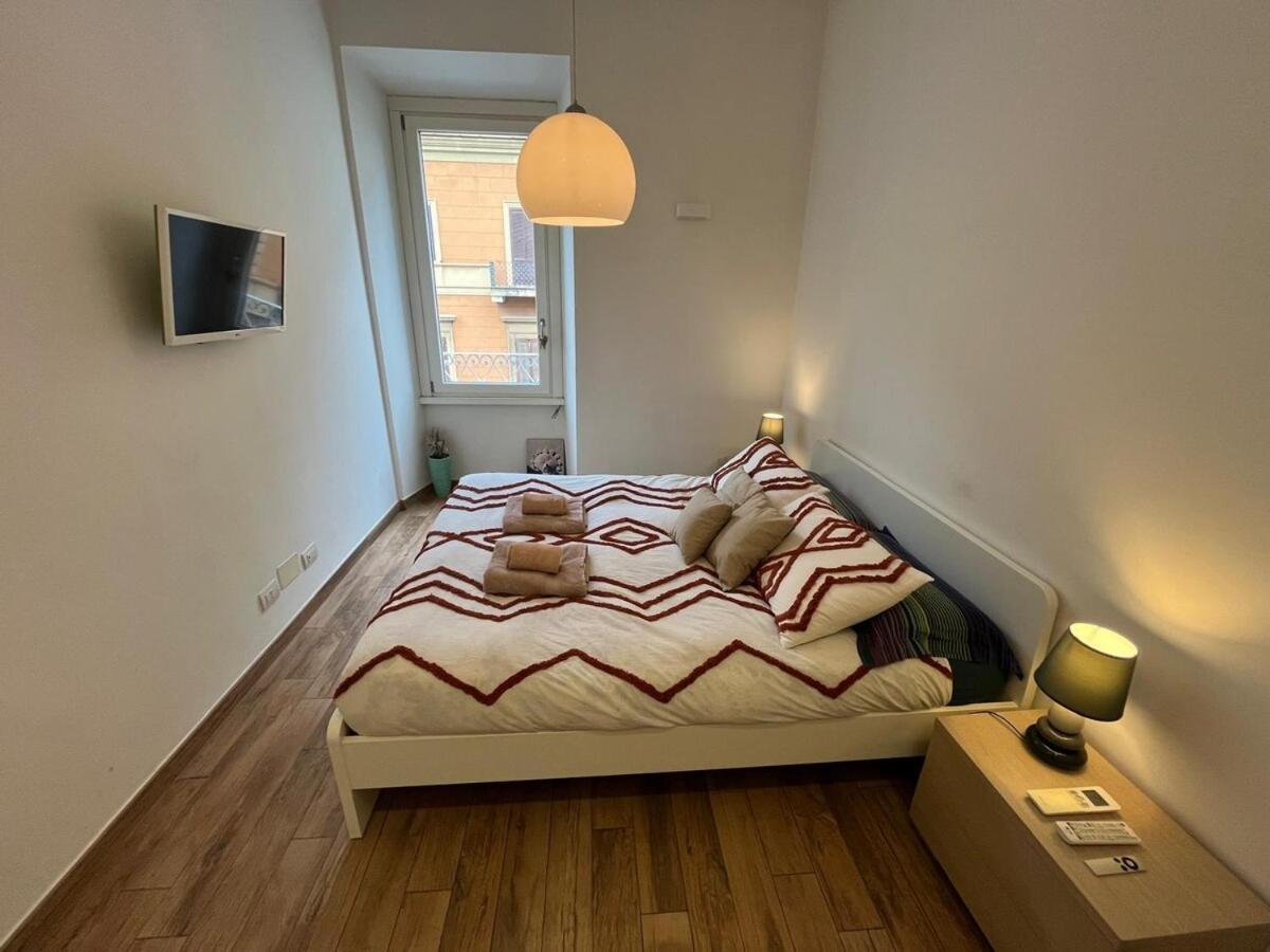 La Dolce Vita - Luxury Colosseum Boutique Apartment Rome Extérieur photo