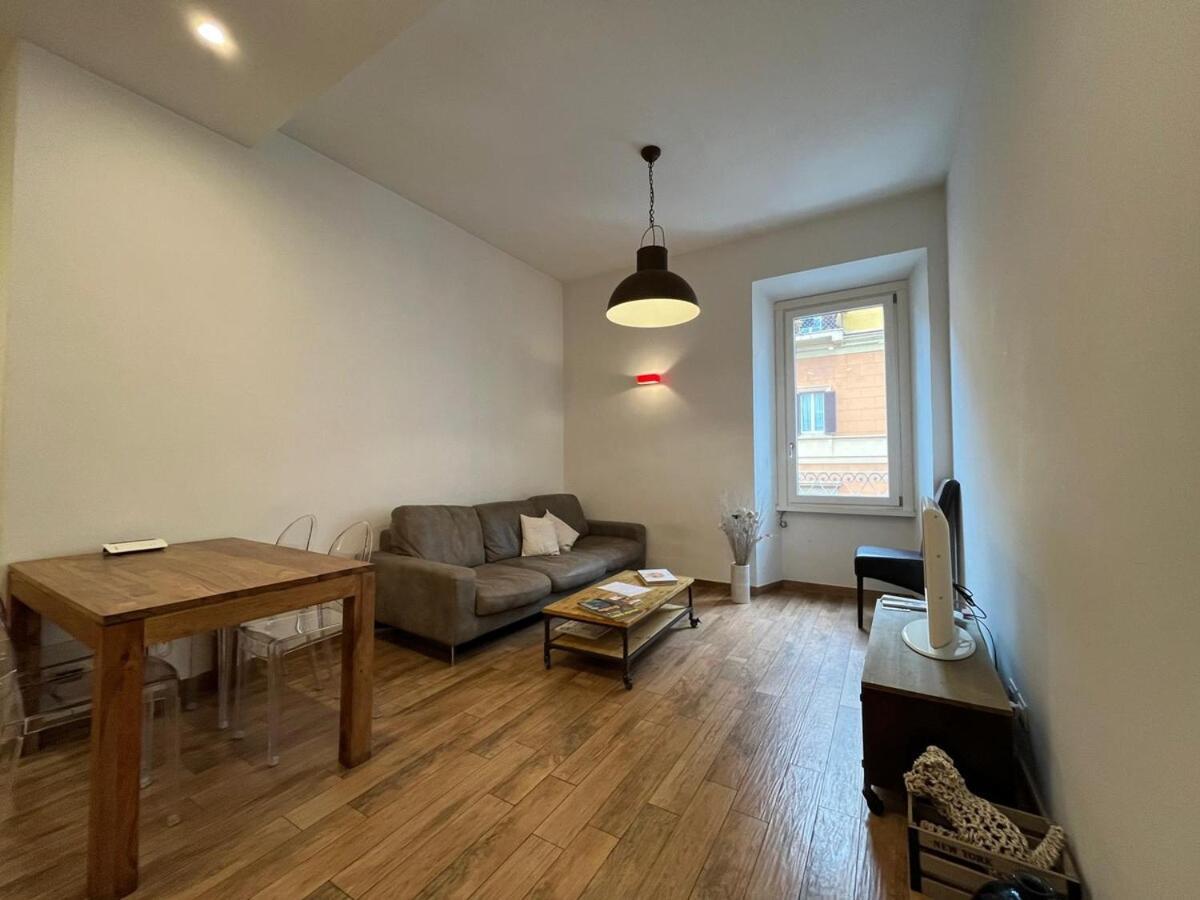 La Dolce Vita - Luxury Colosseum Boutique Apartment Rome Extérieur photo